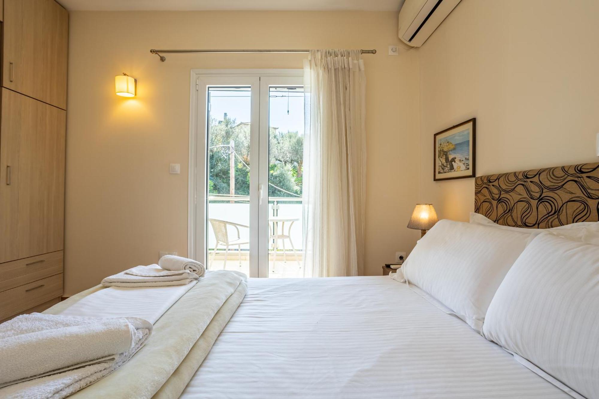 Blue Maisonettes - Messinia Gulf Retreat